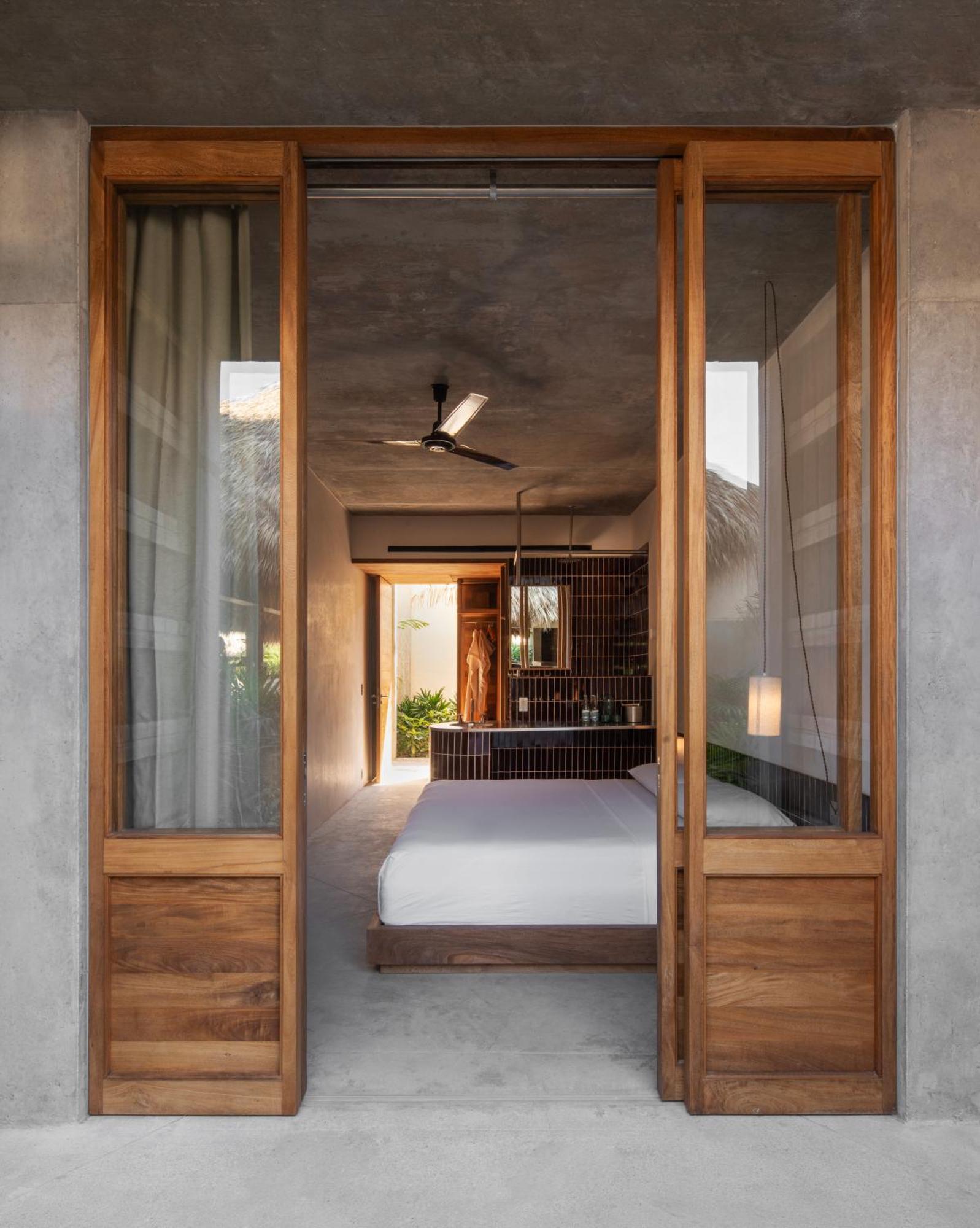 Hotel Humano, A Member Of Design Hotels Brisas de Zicatela Exterior photo